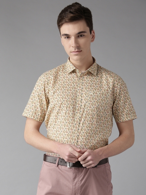 

Blackberrys Men Yellow & Red Slim Fit Printed Smart Casual Shirt