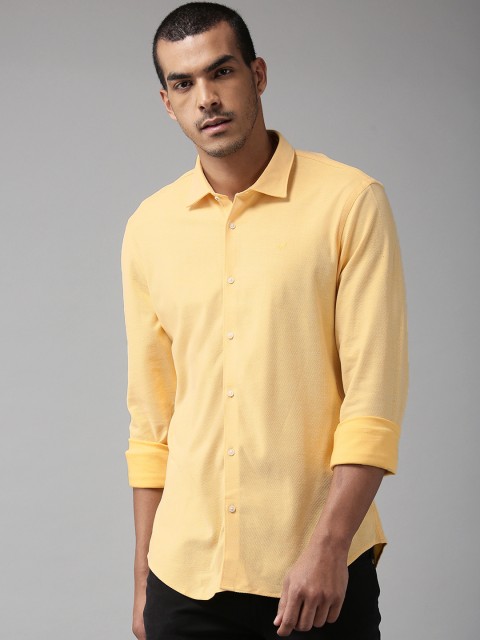 

Blackberrys Men Yellow Trim Regular Fit Self Design Casual Shirt