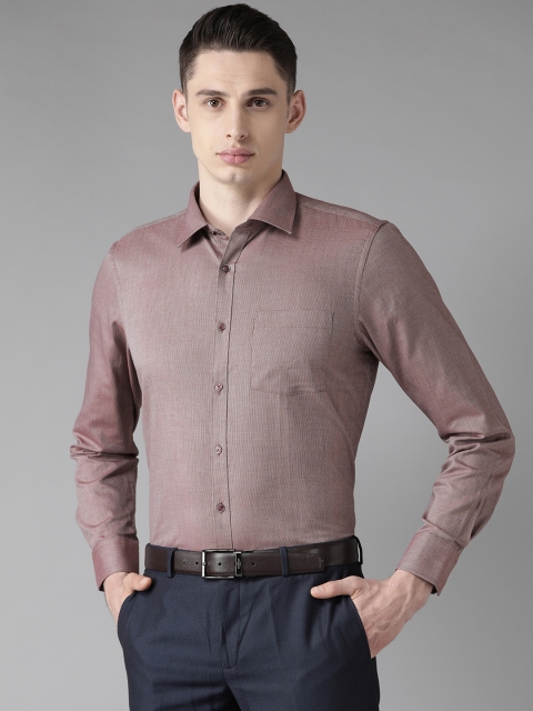 

Blackberrys Men Maroon Slim Fit Giza Cotton Self Design Formal Shirt