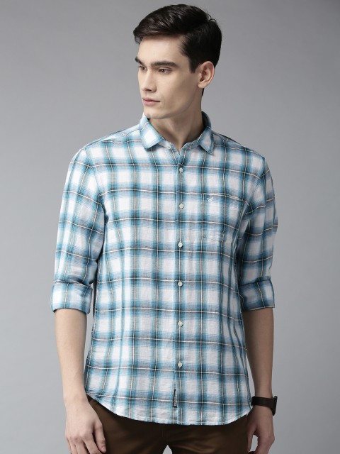 

Blackberrys Men Blue & White Slim Fit Checked Casual Shirt