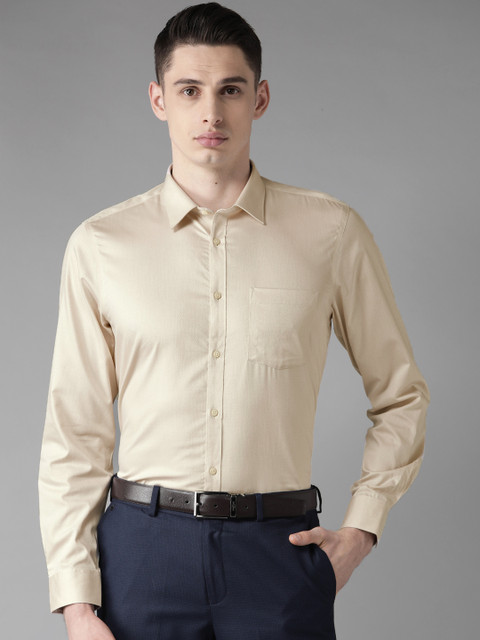 

Blackberrys Men Cream-Coloured Slim Fit Self Design Party Shirt