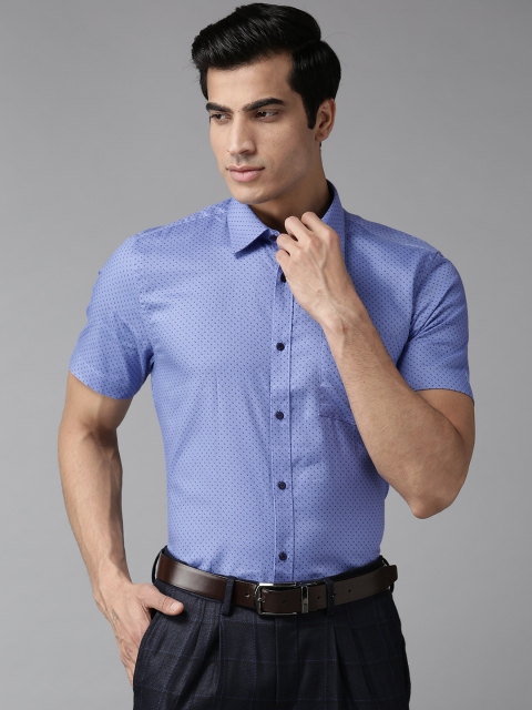 

Blackberrys Men Blue & Black Slim Fit Printed Semi-Formal Shirt