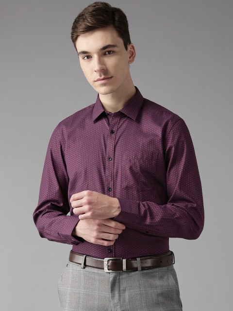 

Blackberrys Men Maroon & Navy Blue Slim Fit Printed Formal Shirt