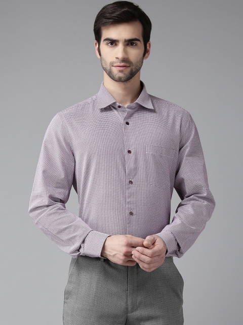 

Blackberrys Men Burgundy & Off-White Giza Cotton Smart Regular Fit Printed Formal Shirt