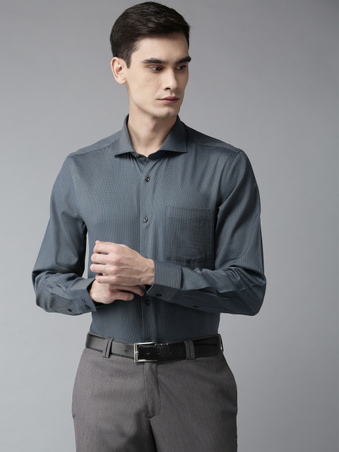 

Blackberrys Men Navy Slim Fit Self Design Formal Shirt, Navy blue
