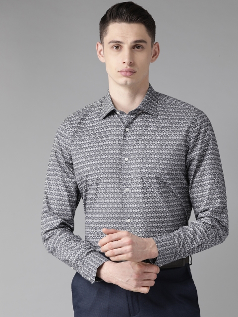 

Blackberrys Men Charcoal Grey & Off-White Slim Fit Printed Casual Shirt