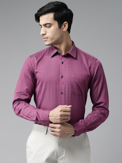

Blackberrys Men Purple & Green Slim Fit Self Design Smart Casual Shirt