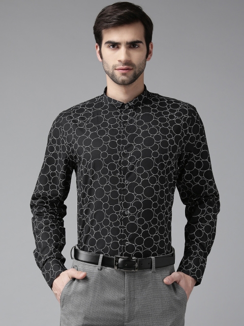 

Blackberrys Men Black & White Slim Fit Printed Partywear Shirt