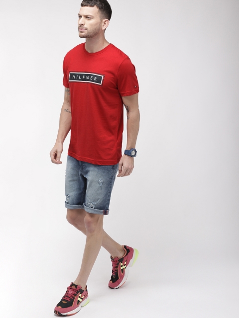 

Tommy Hilfiger Men Red Printed Round Neck T-shirt