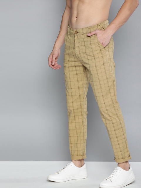 

HERE&NOW Men Khaki & Brown Slim Fit Checked Chinos