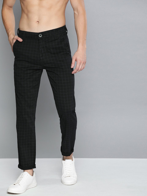 

HERE&NOW Men Black & Grey Slim Fit Checked Chinos