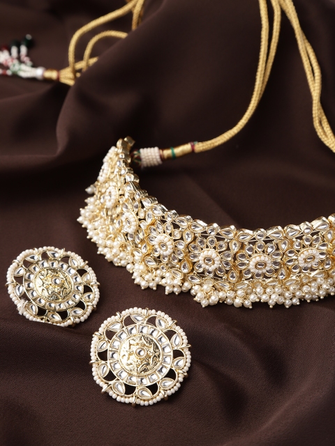 

Zobby Off-White Gold Plated Kundan & Beaded Jewellery Set