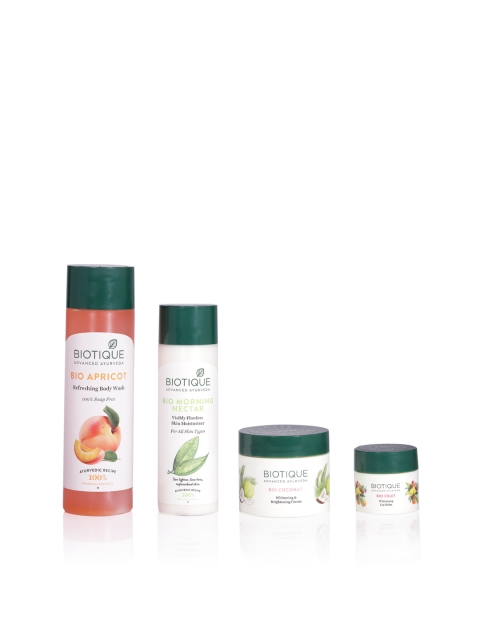 

Biotique Winter Ready Kit, White