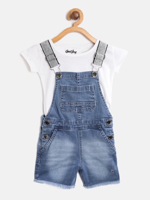 

Gini and Jony Girls Blue & White Pure Cotton Solid T-shirt with Denim Dungarees