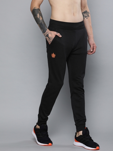 

Cultsport Men Black Solid Straight Fit Joggers