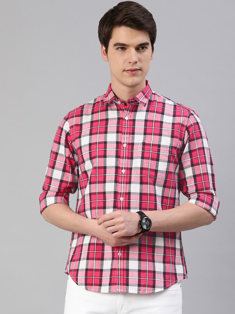

Peter England Men Pink Slim Fit Checked Casual Shirt