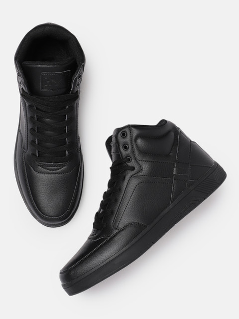 

HRX by Hrithik Roshan Men Black Board life sneaker
