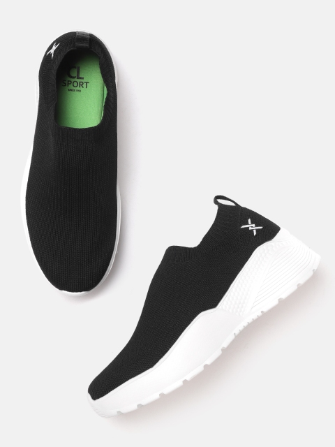 

Carlton London sports Women Black Solid Running Shoes