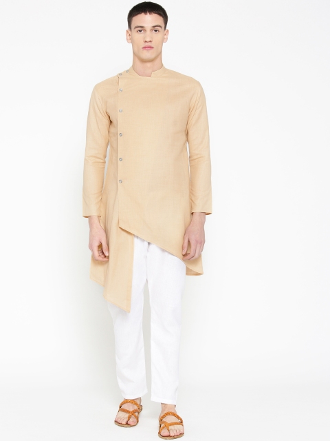 

Badoliya & Sons Men Beige & White Solid Kurta with Trousers