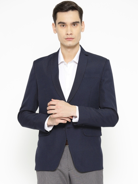 

Vastraa Fusion Men Navy Blue Solid Comfort Fit Single-Breasted Formal Blazer