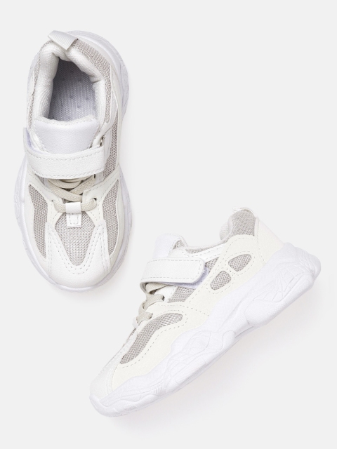 

Hoppipola Kids Off-White & Beige Sneakers