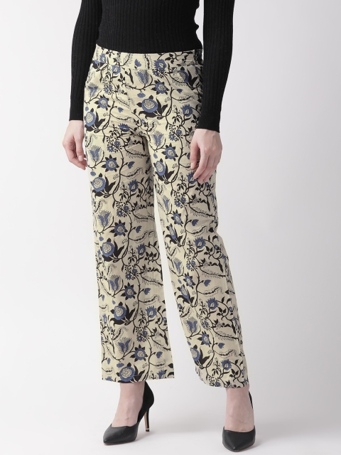 

RANGMAYEE Women Cream-Coloured & Black Regular Fit Printed Trousers