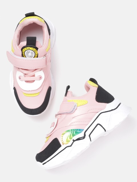 

Hoppipola Kids Pink & Black Sneakers