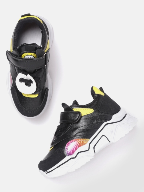 

Hoppipola Kids Black Sneakers