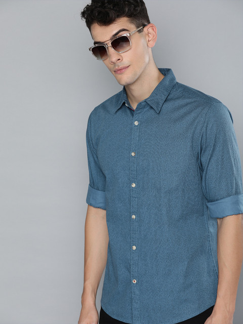 

Harvard Men Blue & Black Printed Regular Fit Casual Shirt