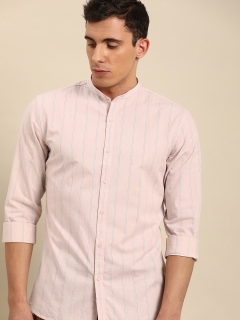 

ether Men Pink & White Regular Fit Striped Casual Shirt