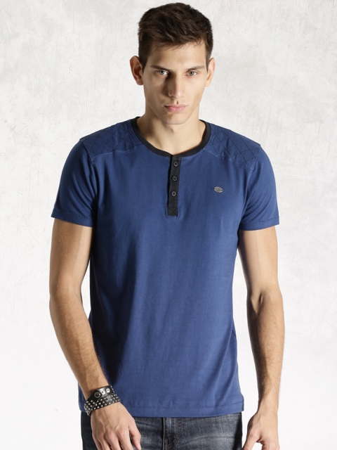 

Roadster Blue Henley Quilted Shoulder T-shirt