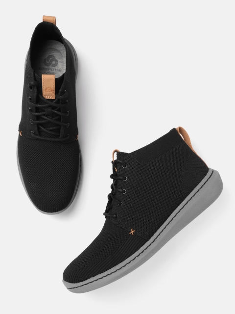 

Clarks Men Black Solid Mid-Top Sneakers