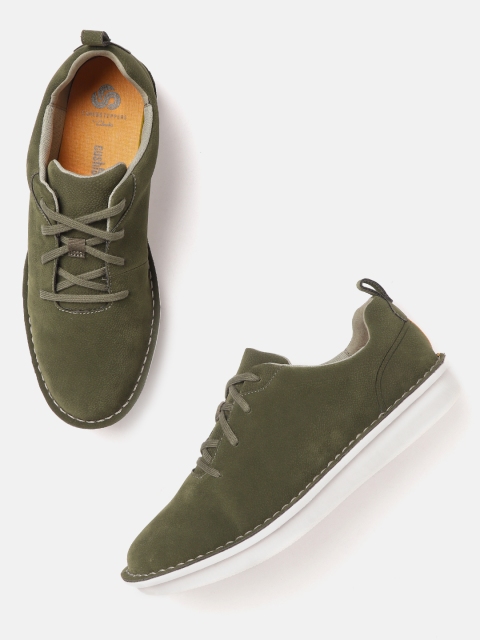 

Clarks by Cloudsteppers Men Olive Green Sneakers