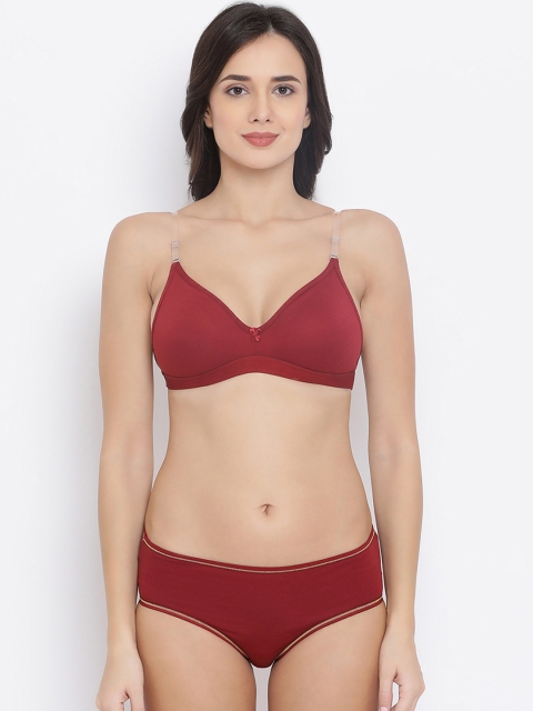 

Clovia Women Maroon Solid Lingerie Set COMBBP40632B