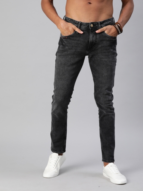 

Roadster Men Black Skinny Fit Mid-Rise Clean Look Stretchable Jeans