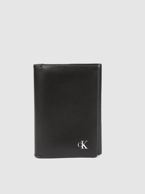 

Calvin Klein Men Black Solid Leather Two Fold Wallet