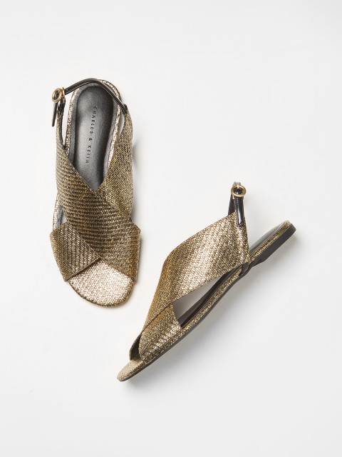 

CHARLES & KEITH Women Gold-Toned Textured Open Toe Flats