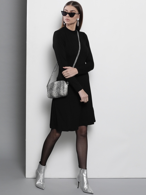 

DOROTHY PERKINS Women Black Solid Fit & Flare Dress