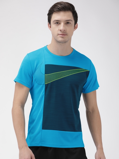 

Nike Men Blue Colourblocked Standard DRI-FIT Round Neck SUPERSET SS PX GFX Gym T-shirt