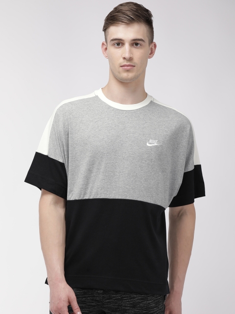 

Nike Men Black & Grey Colourblocked Standard Fit Round Neck AS M NSW SS JSY T-shirt
