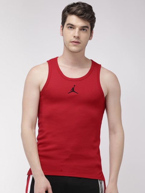 

Nike Men Red Slim Fit M J BUZZER BEATER TANK Solid Active Round Neck T-shirt