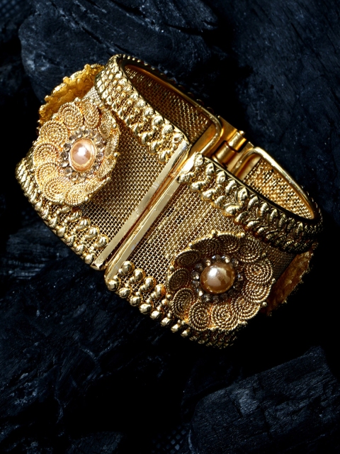 

ANIKAS CREATION Gold-Plated Handcrafted Kada Bracelet