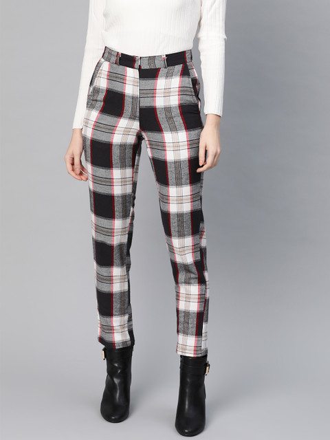

I AM FOR YOU Women Black & White Tailored Regular Fit Checked Winter Regular Trousers