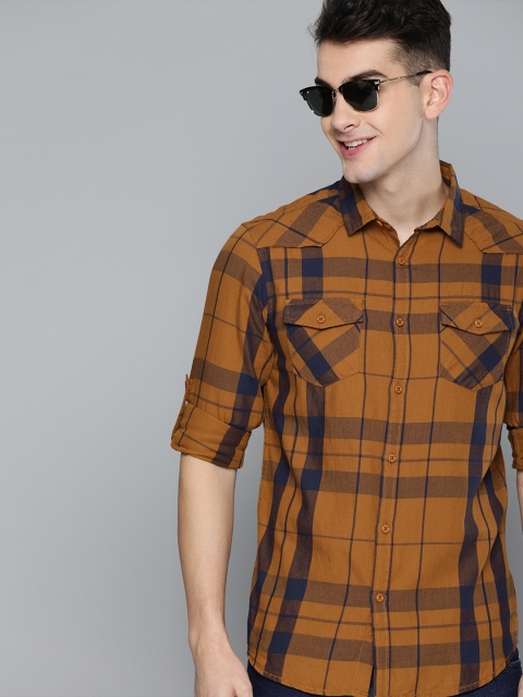 

HERE&NOW Men Rust Brown & Navy Blue Slim Fit Checked Casual Shirt