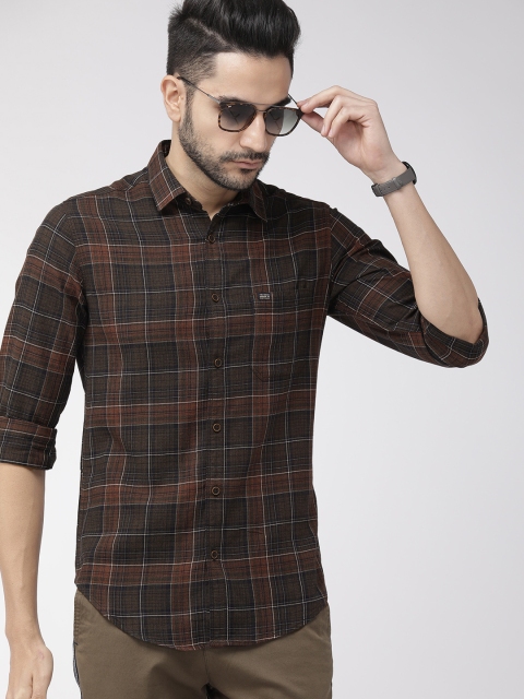 

The Indian Garage Co Men Olive Green & Brown Slim Fit Checked Casual Shirt