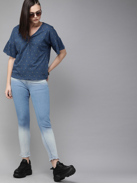 

Roadster Women Blue Skinny Fit Mid-Rise Clean Look Stretchable Cropped Ombre Jeans