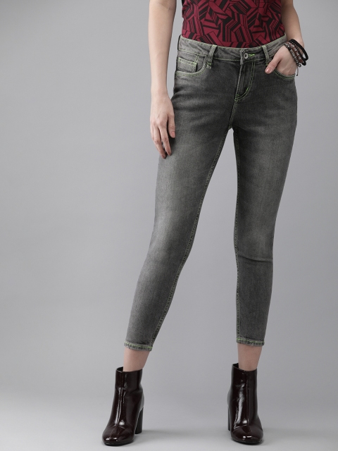 

Roadster Women Grey Skinny Fit Mid-Rise Clean Look Stretchable Cropped Jeans