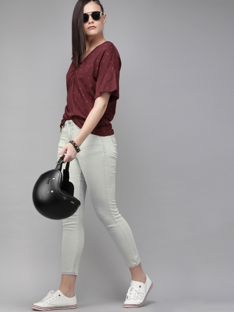 

The Roadster Lifestyle Co Women Blue Skinny Fit Mid-Rise Clean Look Stretchable Cropped Jeans