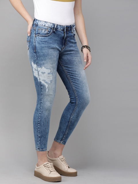 

Roadster Women Blue Skinny Fit Mid-Rise Mildly Distressed Heavy Fade Cropped Jeans