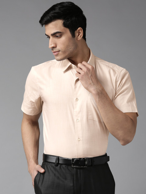 

Blackberrys Men Beige Slim Fit Solid Formal Shirt